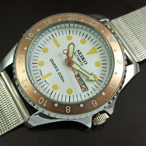 Vintage 1982 Seiko Automatic Mens Silver/Brown Dive Watch W/daydate & Glass Back